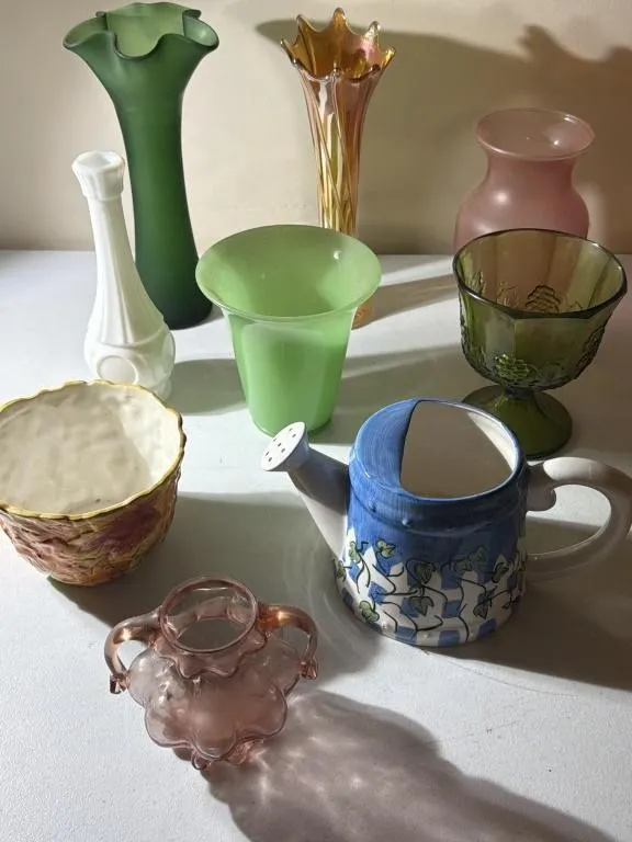Vases, Planters