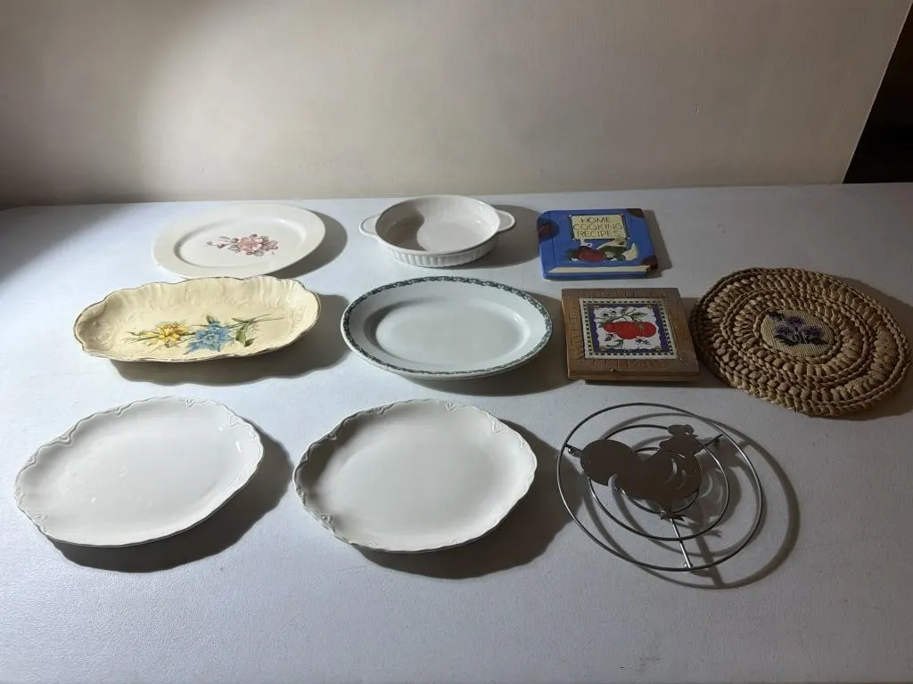 Platters, Trivets