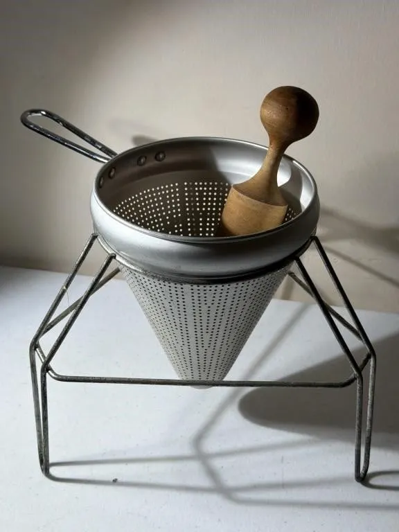 Aluminum Food Strainer with Wooden Pestle and