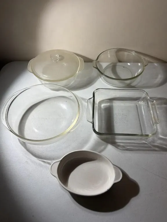 Baking Dishes- Pyrex, Anchor, Fire King with Lid