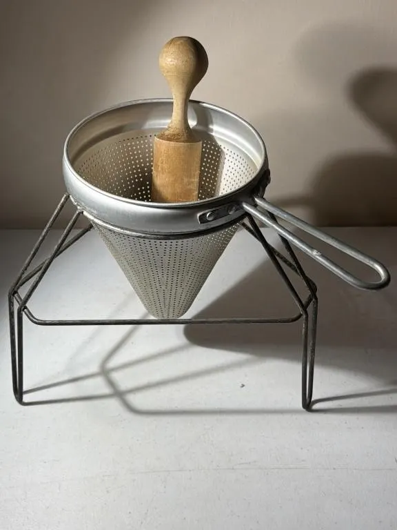 Aluminum Cone Canning Sieve Strainer Colander,