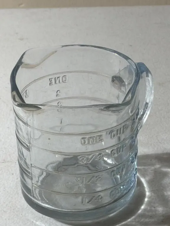 Fire King 3- Spout Measuring Cup