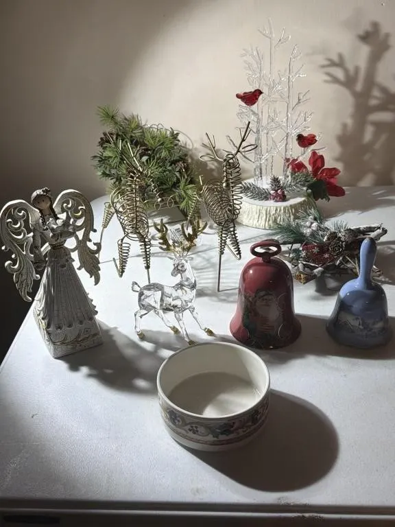 Christmas Decor- Wire Sleigh, Wire Reindeer,