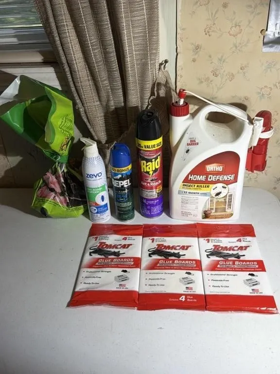 Tom Cat Glue Boards, Insect Killer & Repellent,