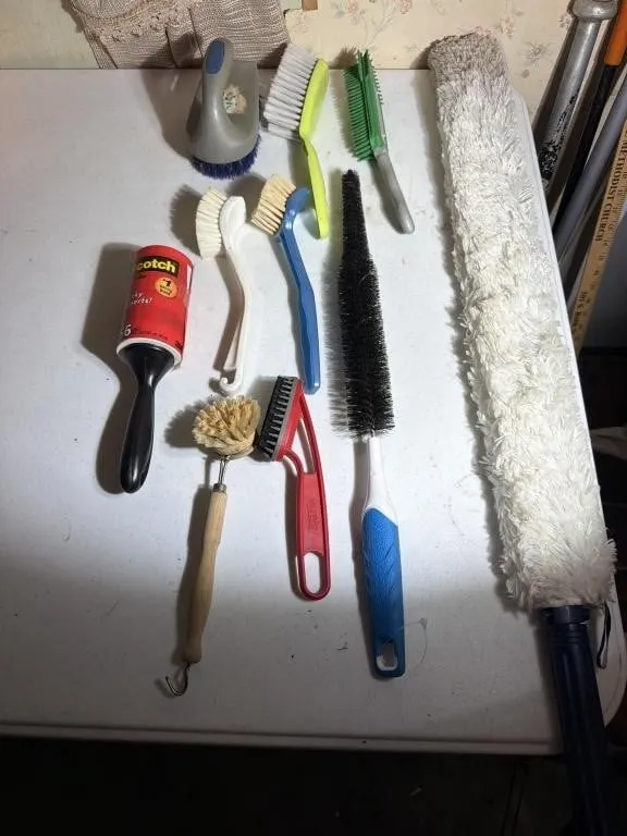 Duster, Cleaning Brushes, Scotch Lint Roller
