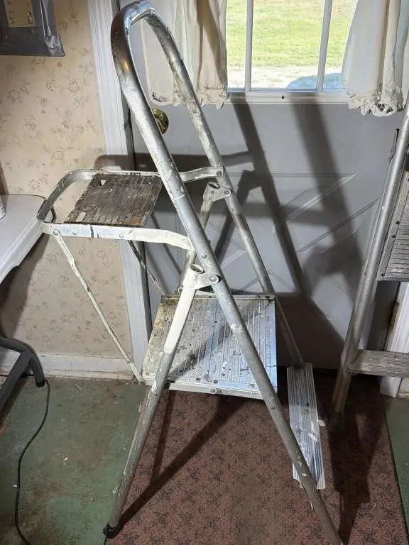 Aluminum Painters Ladder