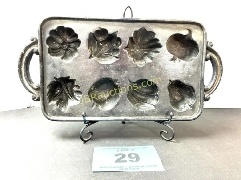 VINTAGE RELIABLE CAST MUFFIN PAN