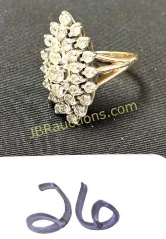 14K GOLD AND DIAMOND - (TESTED) RING TW IN PICS