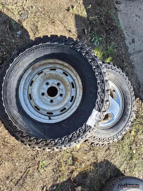 Cooper Discoverer STT MAXX Tires & Wheels
UNRESERVED