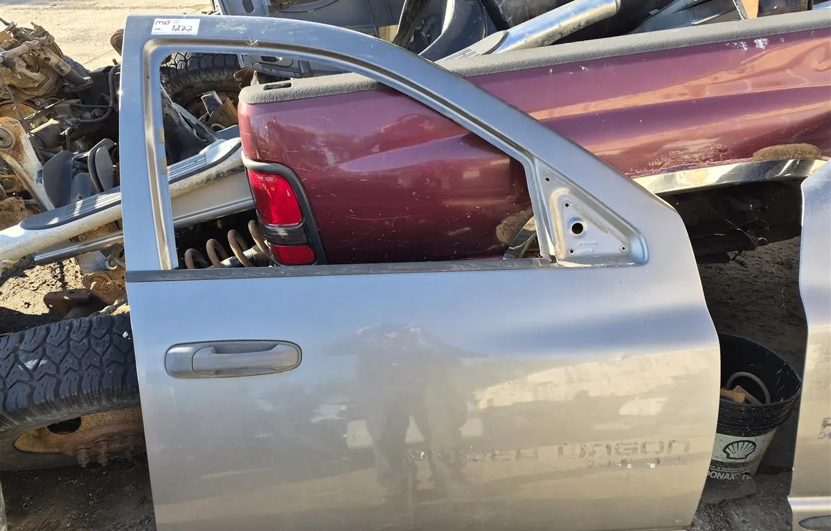 02-08 Dodge Ram 1500 Door Assembly
UNRESERVED
