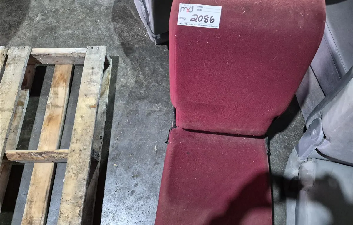 1st Gen Dodge Fold-Down Jump Seat
UNRESERVED