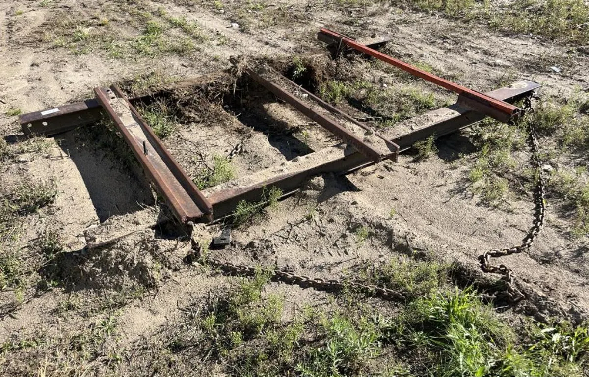 Homebuilt Land Leveller
UNRESERVED