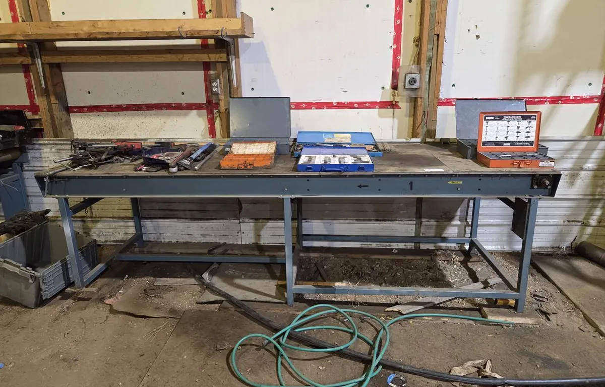Shop Workbench w/ Assorted Tools & Hardware
UNRESERVED