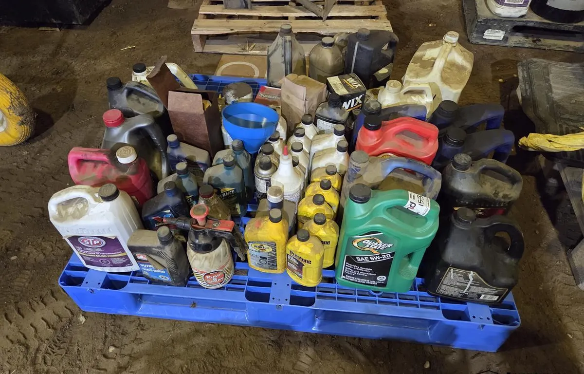 Assorted Automotive Fluids & Filters
UNRESERVED