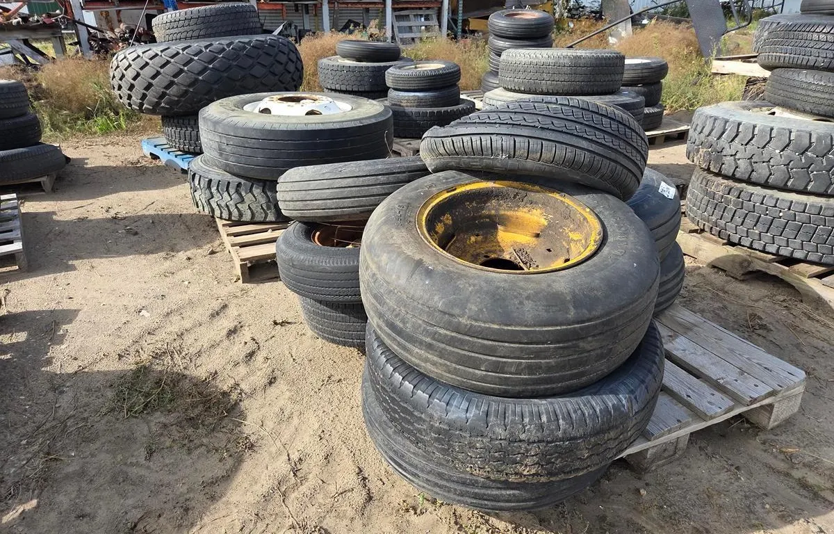 Assorted Farm Tires & Rims
UNRESERVED