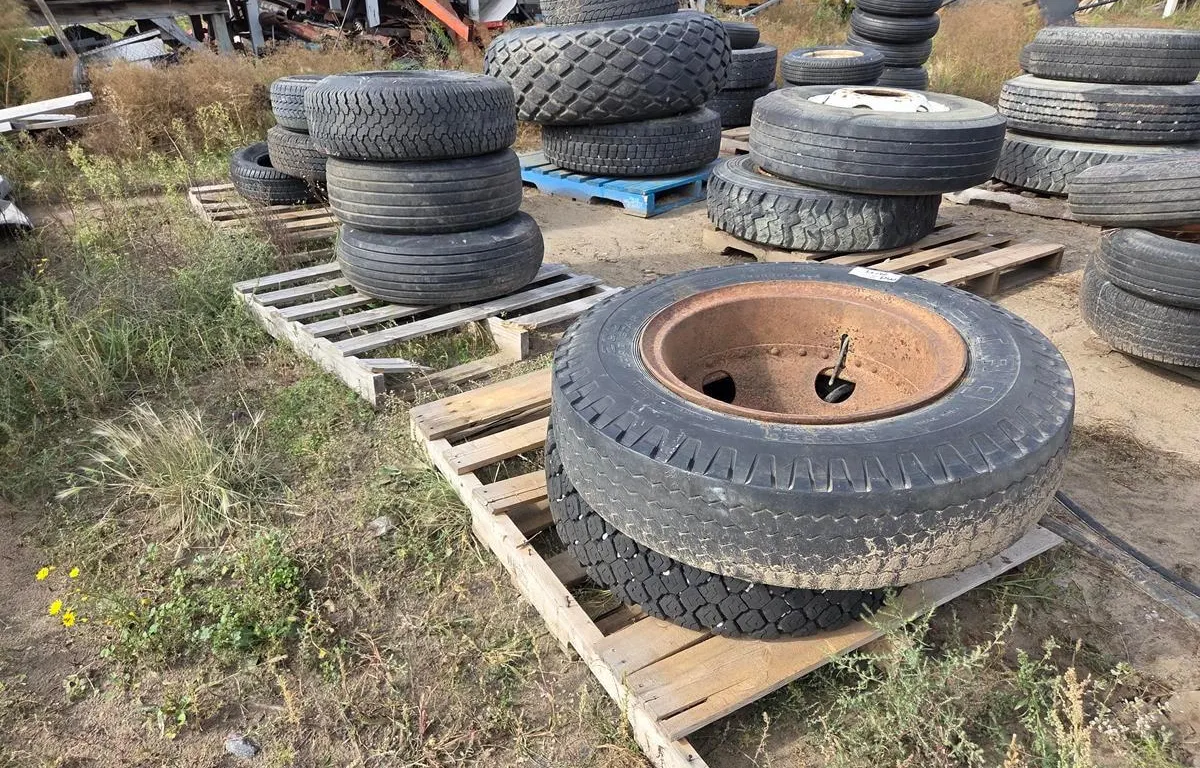 Assorted Tires & Rims
UNRESERVED