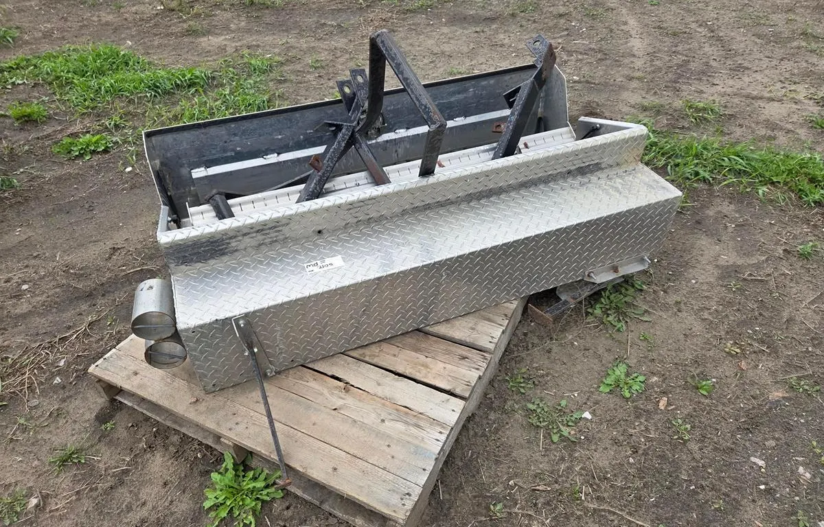 Toolbox & Contents
UNRESERVED