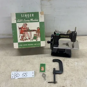 Antique Cast Iron Singer Child's Miniature Sewing Machine No. 20, Boxed