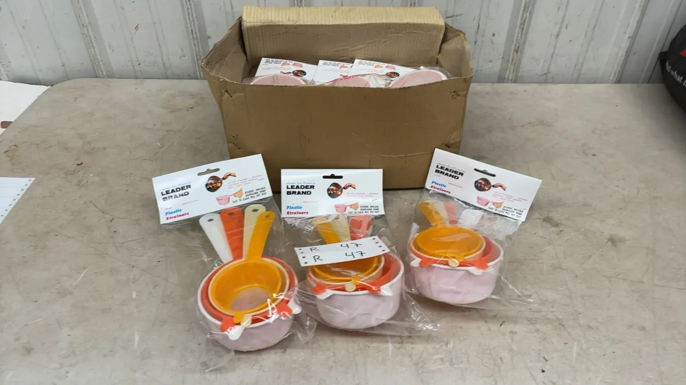 Leader Brand Plastic Strainers, 3-Piece Sets, 12 Packages