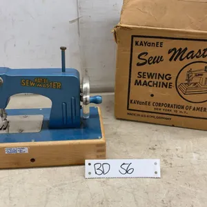 Antique Metal Kayanee Sew Master Child's Sewing Machine, Boxed