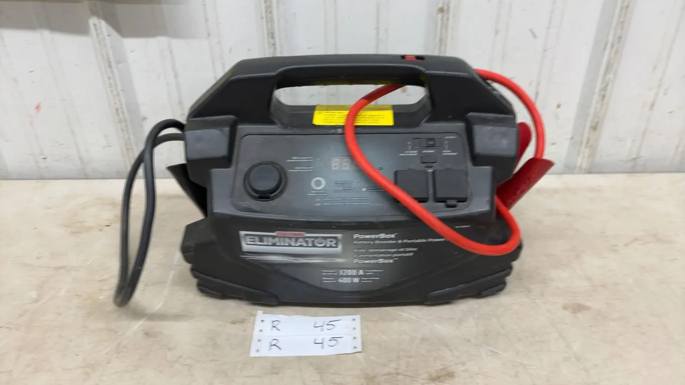 Motomaster Eliminator PowerBox Battery Booster and Portable Power Pack, 1200A Peak, 400W Inverter