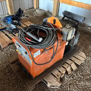 Acklands G-225AC/DC/WP 225 A Engine Driven Welder