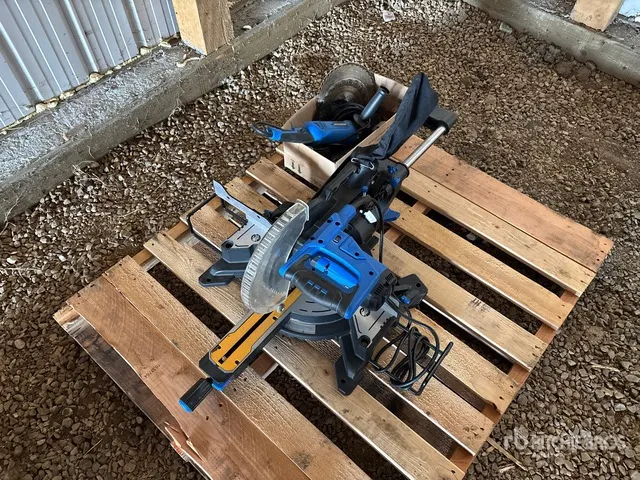 Master Craft 10 in Mitre Saw