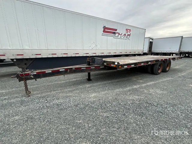 2001 Trail King 24 ft T/A Flatbed Trailer