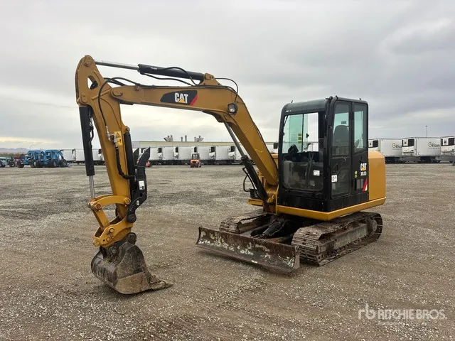 2016 Cat 305.5E2 Mini Excavator