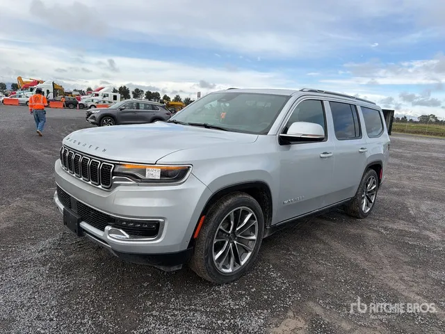 2022 Jeep Wagoneer Quadra Trac II 4WD Camioneta / SUV