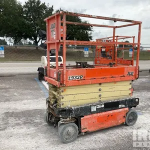 2018 JLG 1932R Electric Scissor Lift