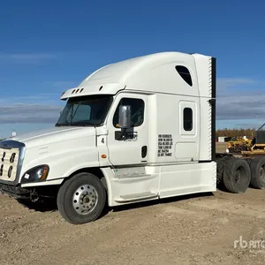 2016 Freightliner Cascadia 6x4 T/A Sleeper Truck Tractor (Inoperable)