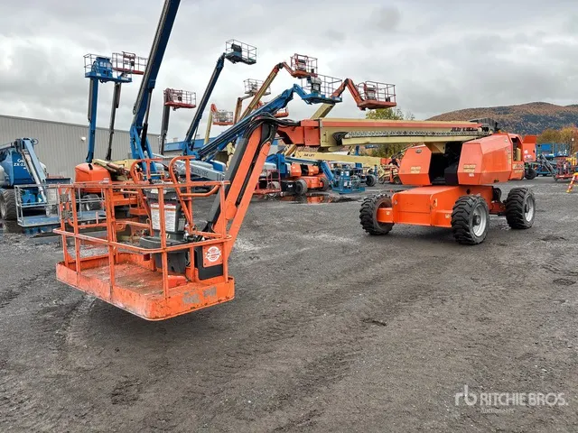 2015 JLG 660SJ 4WD Diesel Telescopic Boom Lift