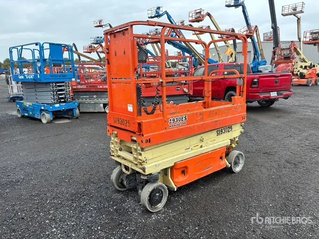 2015 JLG 1930ES Electric Scissor Lift
