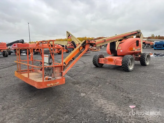 2008 JLG 600AJ 4WD Diesel Articulating Boom Lift