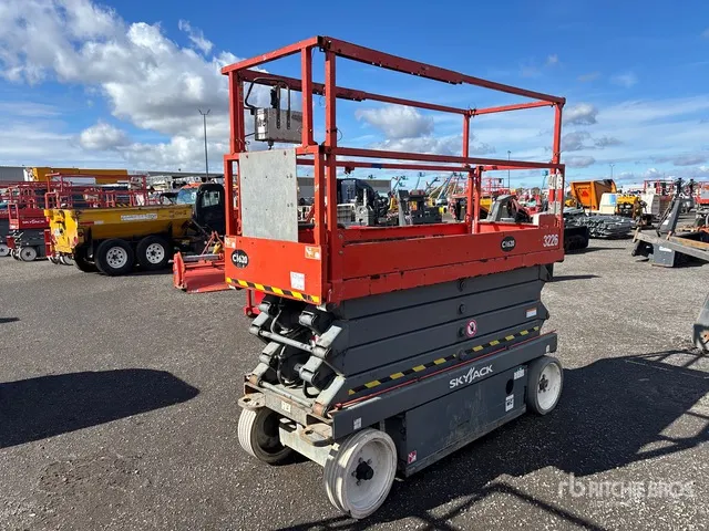 2018 Skyjack SJIII3226 Electric Scissor Lift