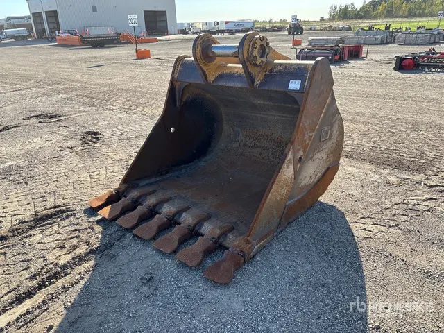 2017 Cat BKTB72HD 72 in Digging Excavator Bucket - Fits Cat 349E