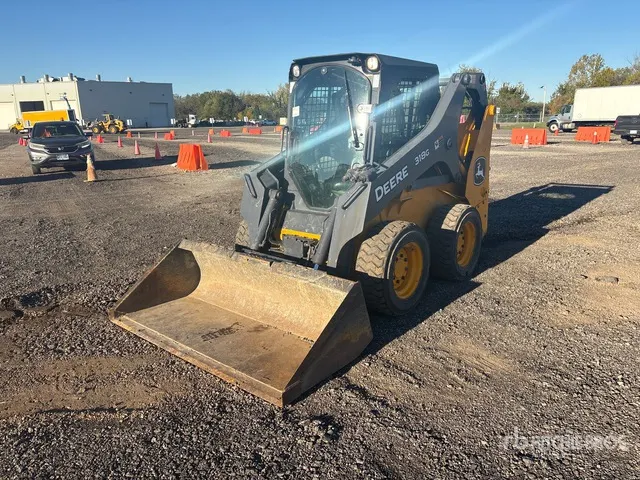 2018 John Deere 318G Skid Steer Loader