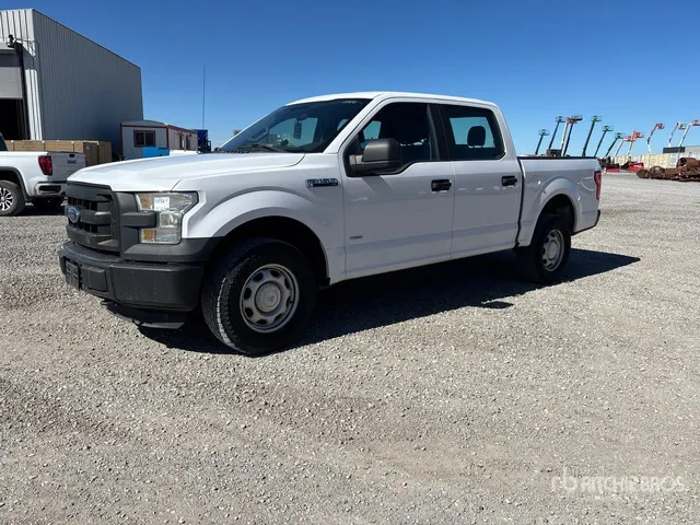 2016 Ford F-150 XL 4x4 Crew Cab Pickup