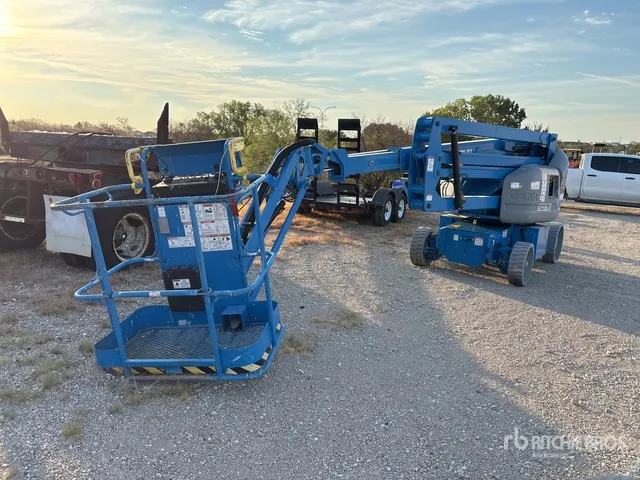 2021 Genie Z-40/23N RJ 2WD Electric Articulating Boom Lift