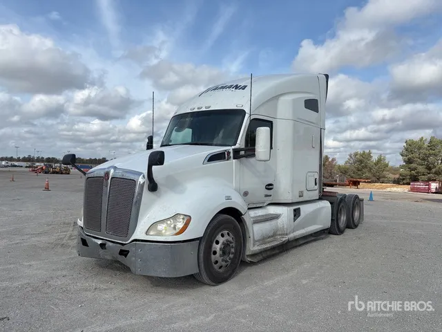 2022 Kenworth T680 6x4 T/A Sleeper Truck Tractor
