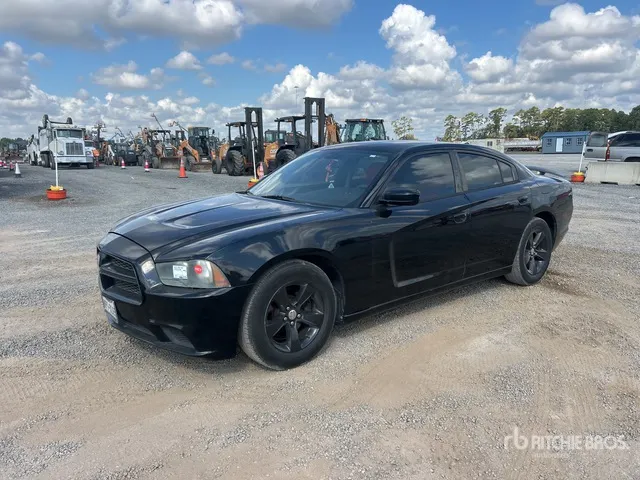 2012 Dodge Charger Automobile