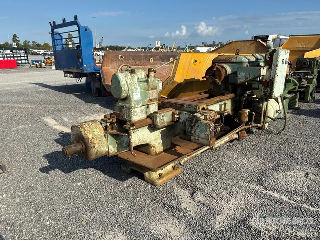 25 in Standard Lodge & Shipley Lathe