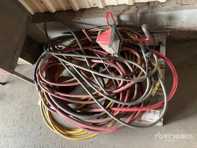 Air Hoses and Light