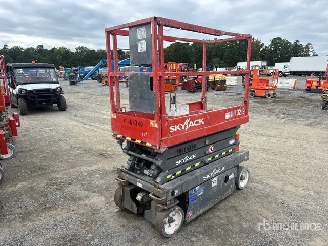 2016 Skyjack SJIII-3219 Electric Scissor Lift