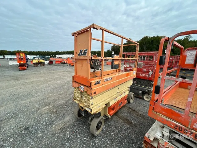 2018 JLG 2032ES Electric Scissor Lift