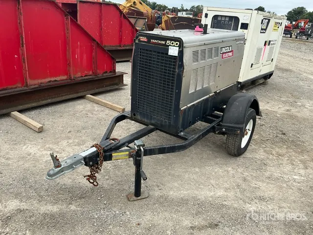 2016 Lincoln Vantage 500 500 A Mobile Multi-Process Engine Driven Welder