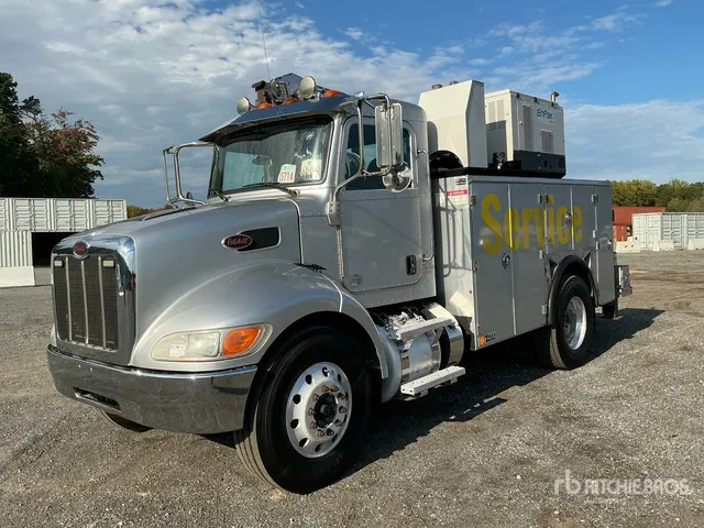 2017 Peterbilt 330 4x2 Service Truck