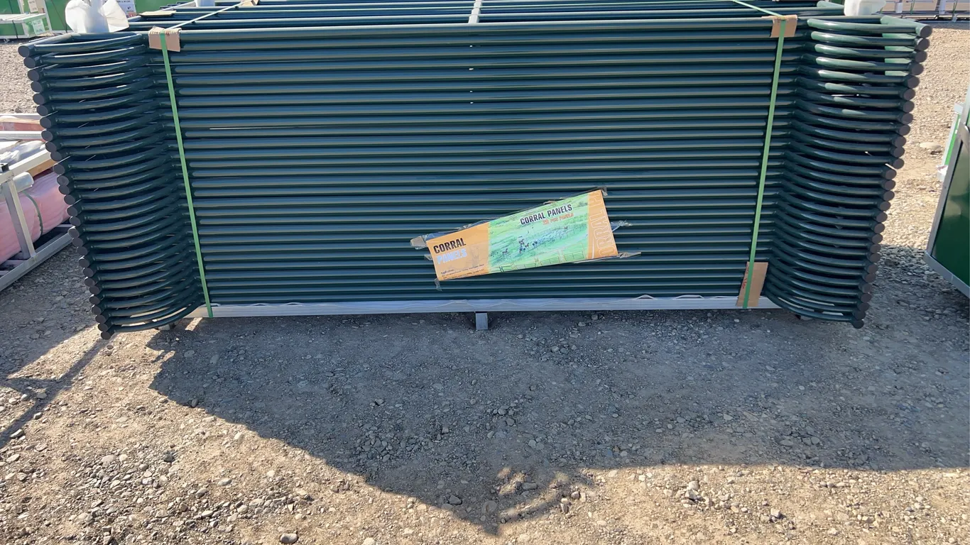 Approx. 28 - 10' Powder Corral Sheep Panels
