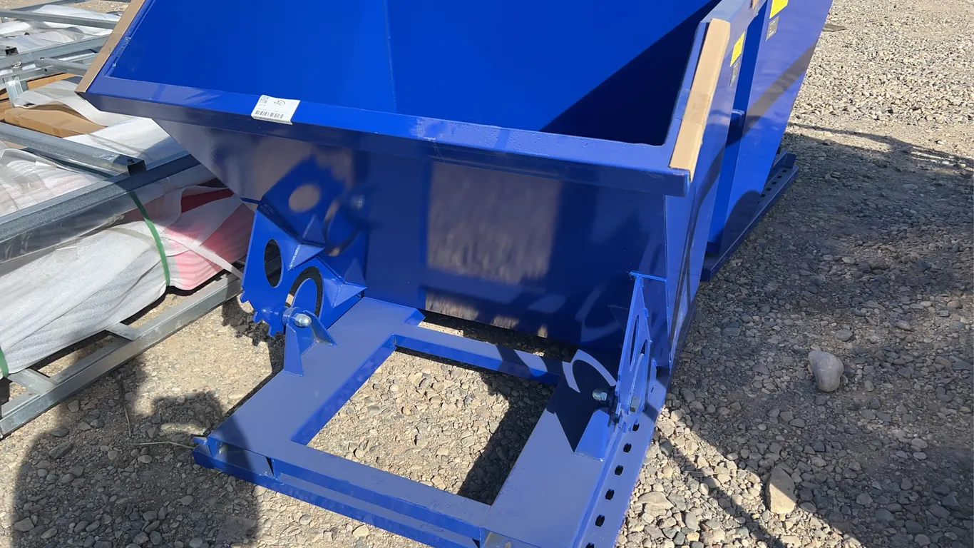Greatbear Self Dumping Hopper-1 Cubic Yard